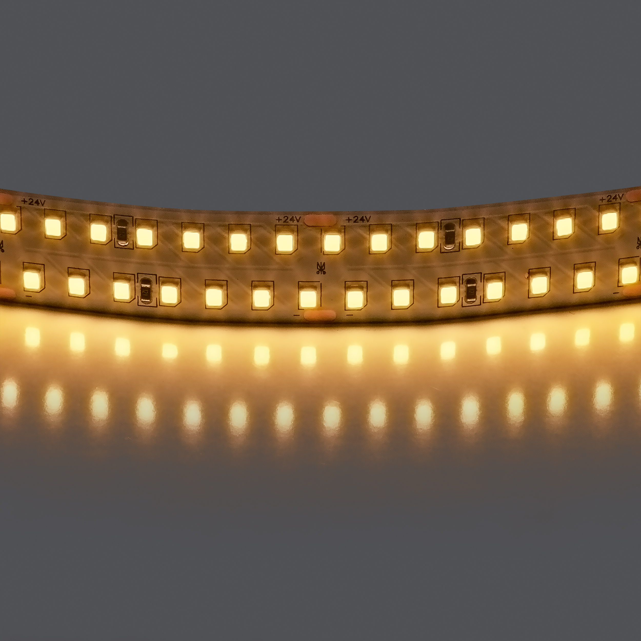 Лента LIGHTSTAR LED 24V 30W 280leds/M 3000LM/M 3000K IP20 1шт = 5м